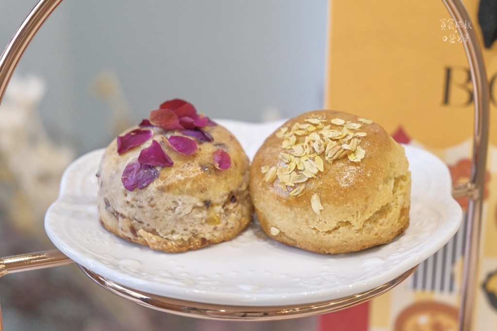 台中北屯｜顛覆你對司康的印象！鬆綿不乾口又超保水～果香花香茶