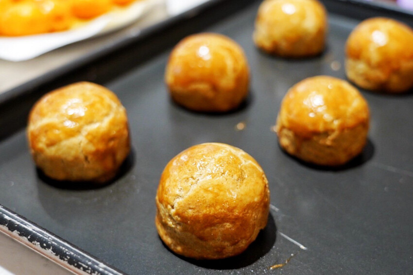 桃園藏很深法式蛋黃酥！咖啡拿鐵蛋黃酥才214大卡！還有手作麵包25元～