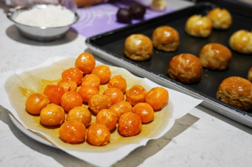 桃園藏很深法式蛋黃酥！咖啡拿鐵蛋黃酥才214大卡！還有手作麵包25元～