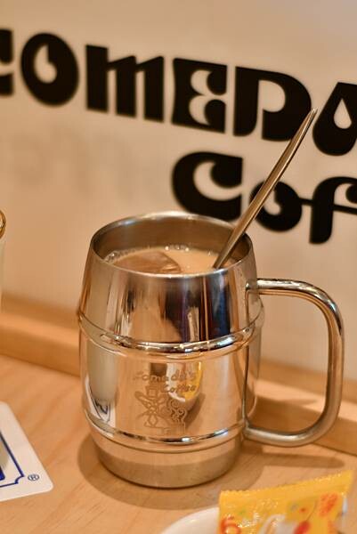 台南市東區【台南東區】客美多咖啡 - 台南平實公園店～森林系的客美多咖啡，有童話故事書的氛圍！