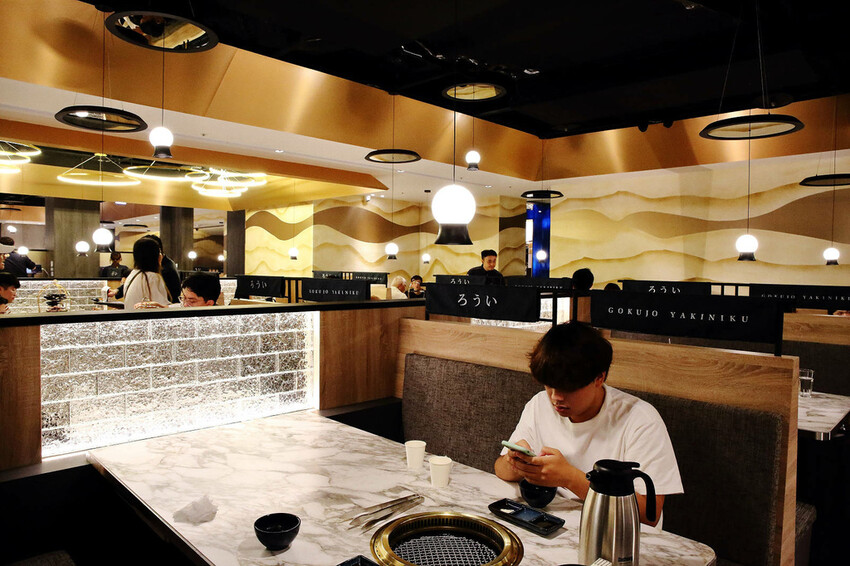 終於來台北了！台中人氣燒肉「老井」插旗信義區，30公分厚切牛