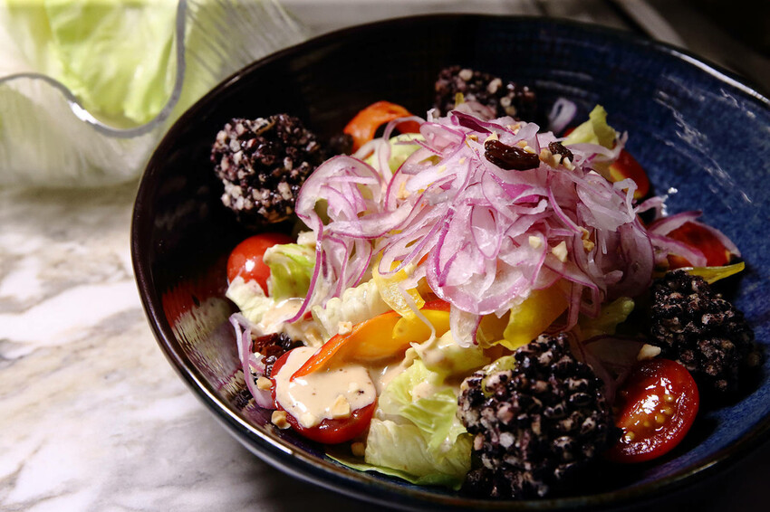 終於來台北了！台中人氣燒肉「老井」插旗信義區，30公分厚切牛