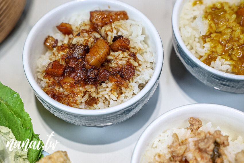 嗑肉石鍋員林店新開幕,超過40種自助吧吃到飽,首推爆量瀑布肉盤套餐 - Nana愛旅行札記