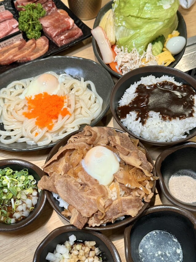 燒肉ChaCha|最高CP值個人燒肉，最低$390爽吃豐富歡樂吧。新店裕隆城餐廳推薦 – 艾瑞絲的吃貨日常