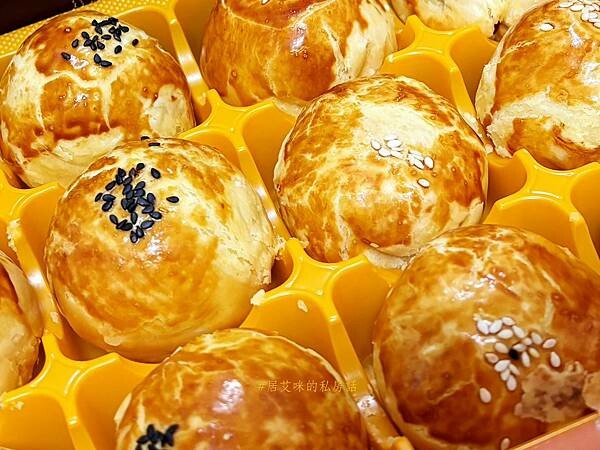 【高雄鳳山】金葡萄蛋黃酥(高雄鳳山店) | 蛋黃酥界的南霸天