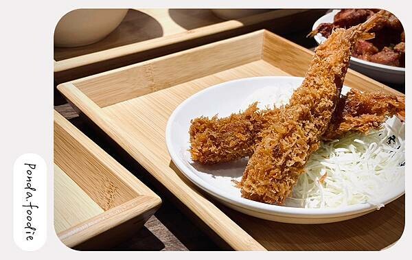 初原麵場|新竹平價日式拉麵~必嚐雞白湯拉麵、和牛肉餅!