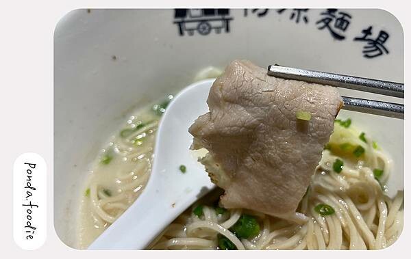 初原麵場|新竹平價日式拉麵~必嚐雞白湯拉麵、和牛肉餅!