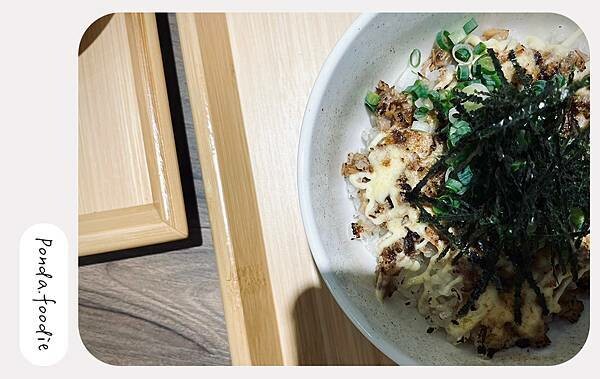 初原麵場|新竹平價日式拉麵~必嚐雞白湯拉麵、和牛肉餅!