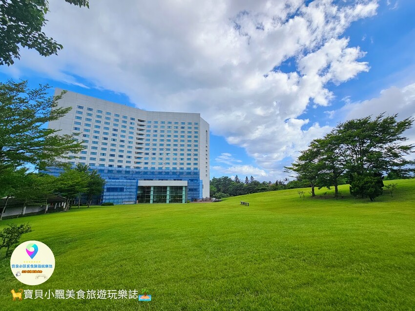 花蓮縣花蓮市[旅宿]花蓮 美侖大飯店 來去悠閒度假遊 景觀綠地、造景瀑布及步道及豐富娛樂休閒設施 從早玩到晚都不無聊喔