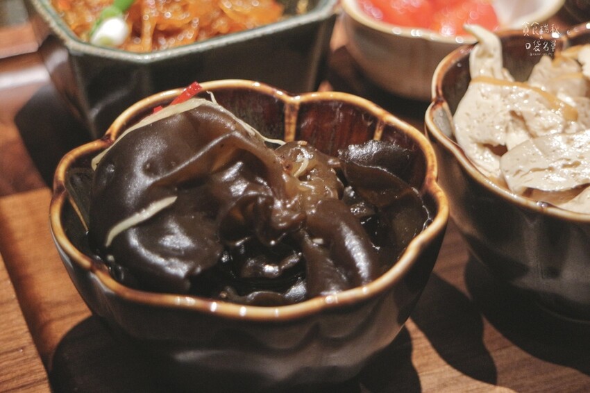 台中中區｜新開幕！全台最難預約的牛肉麵插旗台中！｜門前隱味牛