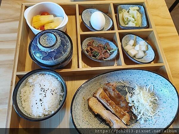 宜蘭新月廣場住宿/宜蘭東旅/住宿按摩/寵物友善