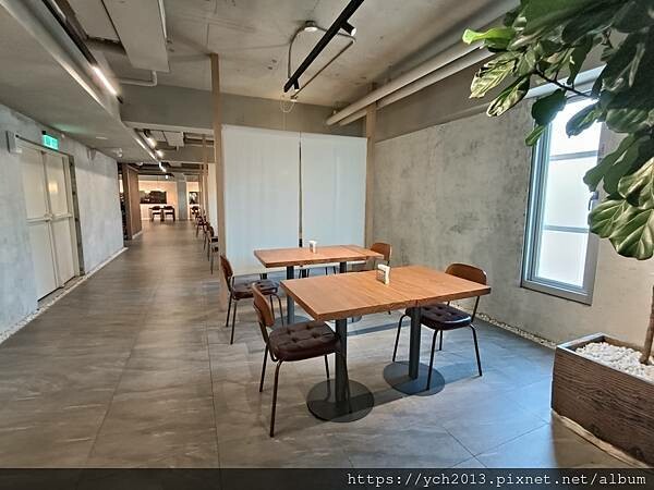 宜蘭新月廣場住宿/宜蘭東旅/住宿按摩/寵物友善