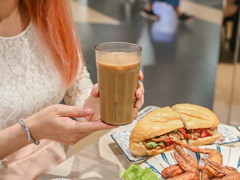 新竹巨城美食，越好吃越南料理必吃推薦，人氣爆棚。
