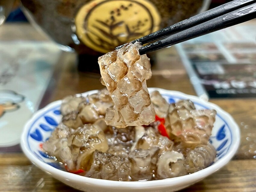清牛堂牛肉麵｜招牌清燉牛肉麵竟然是有厚切牛肋條！清甜湯頭配Q彈麵條讓人一吃成主顧！中壢牛肉麵推薦、中原大學牛肉麵推薦、桃園牛肉麵推薦、桃園美食推薦 - 佛系旅遊筆記
