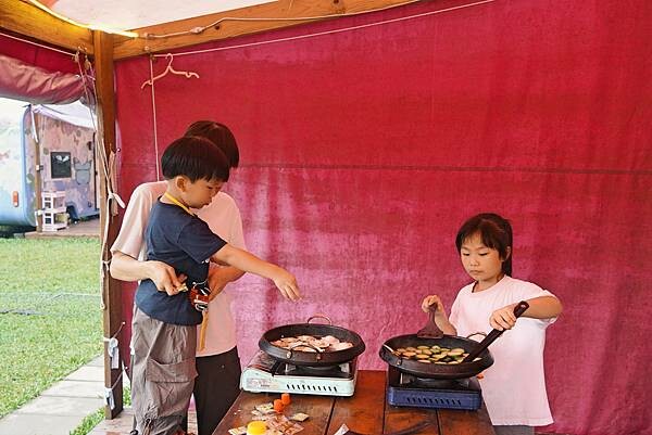 {苗栗住宿}露營營區推薦：南山傳奇露營區(自搭帳.露營車.狩