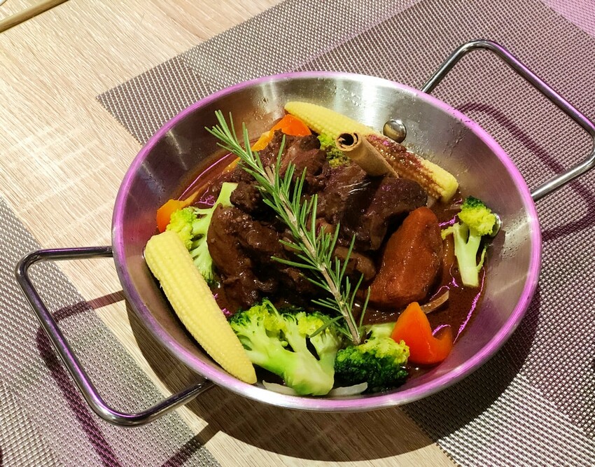 台北市松山區台北市松山區O.L.O地中海料理 台北松山餐酒館 異國料理 捷運南京三民站美食 - Maji食尚旅圖