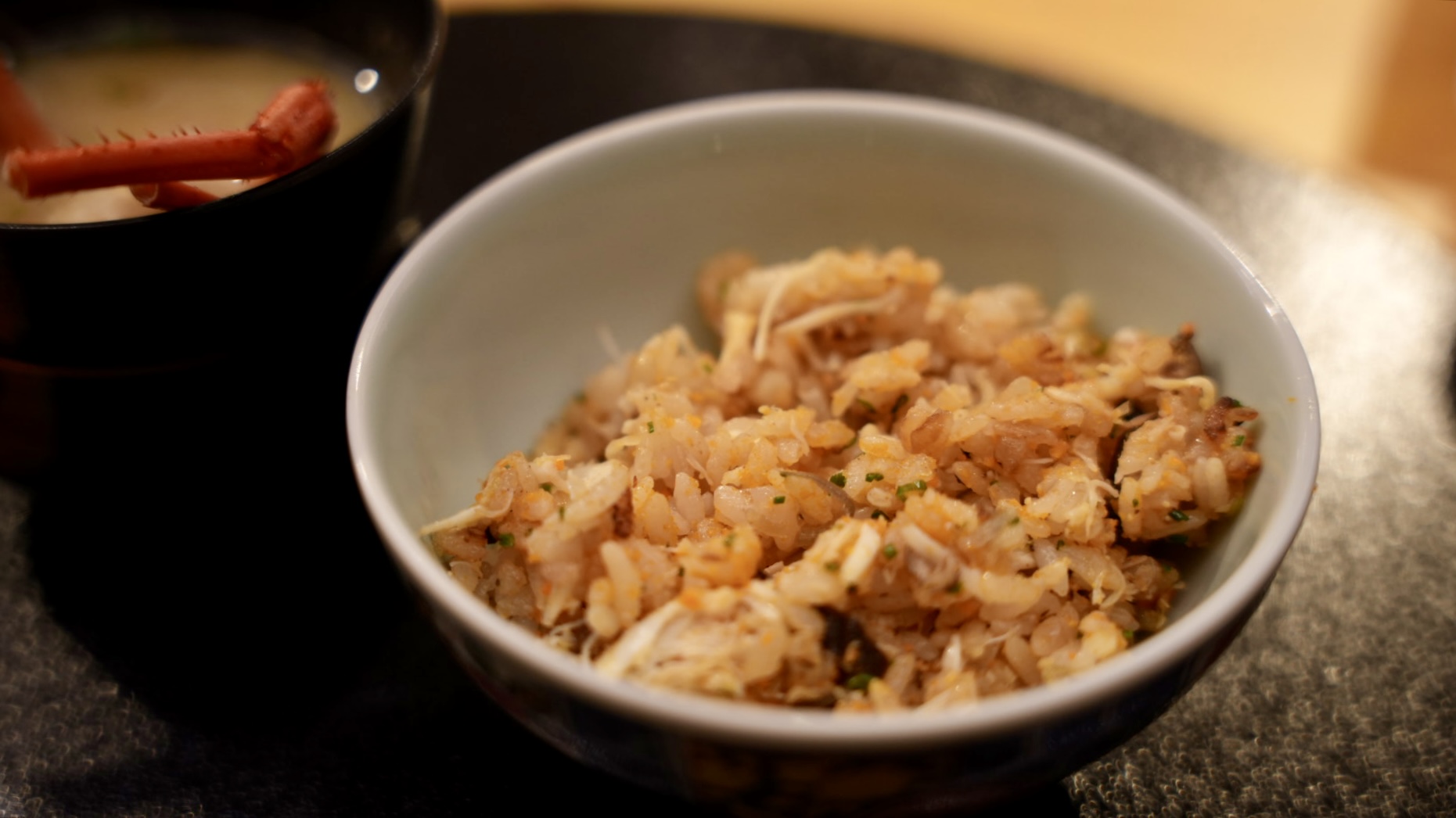 台中蟹割烹！板前現殺活體松葉蟹，品味海之極致珍饈～