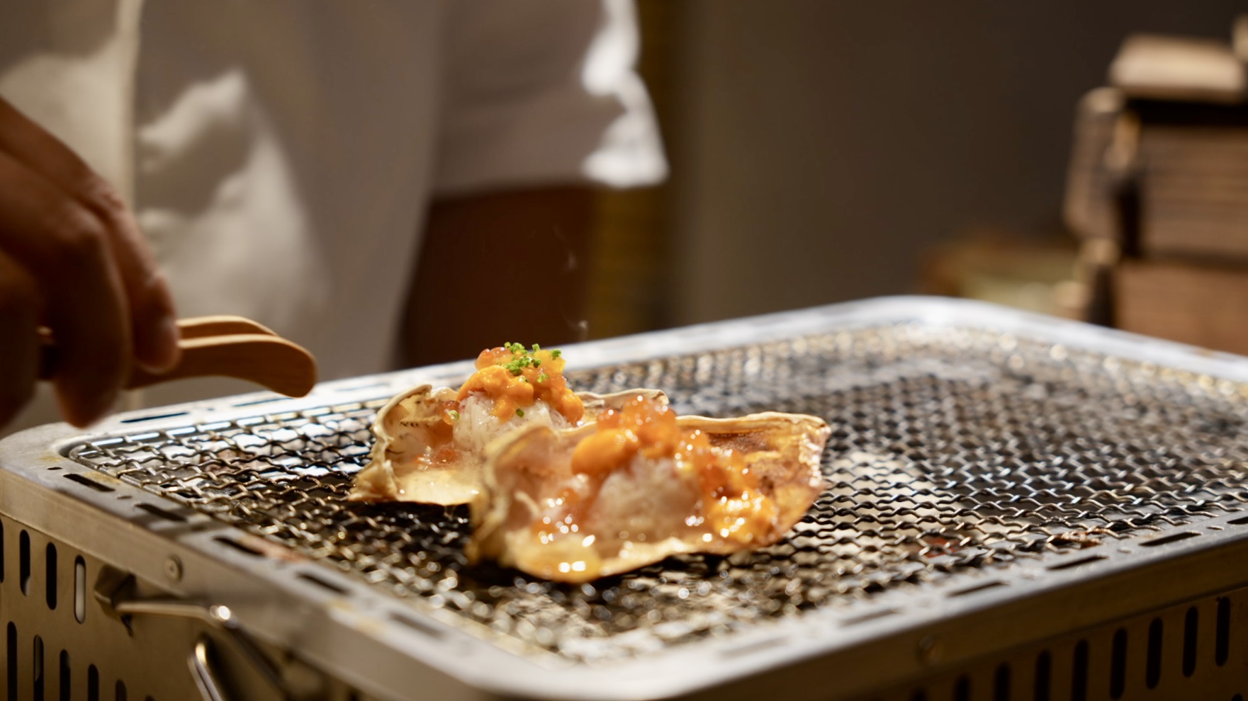 台中蟹割烹！板前現殺活體松葉蟹，品味海之極致珍饈～