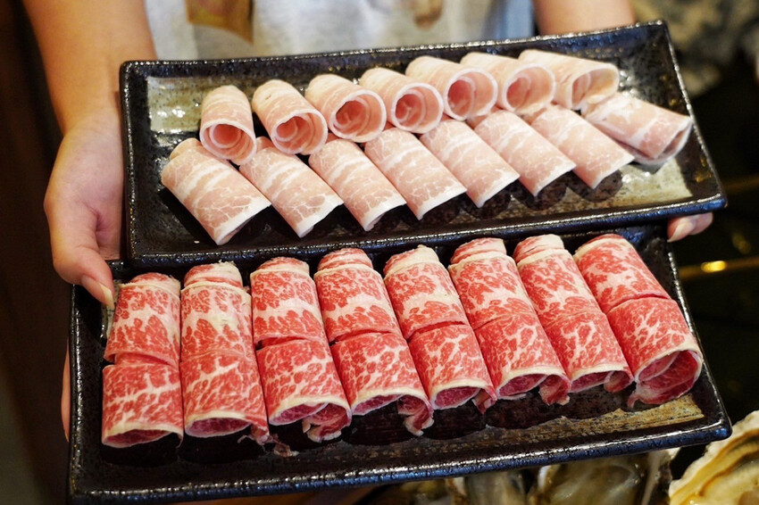 中壢新開麻辣鍋！單人套餐368元自助區吃到飽～現煮日本黑蜆好鮮甜