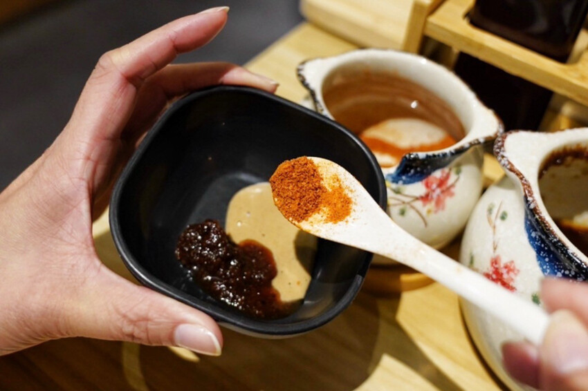 中壢新開麻辣鍋！單人套餐368元自助區吃到飽～現煮日本黑蜆好鮮甜