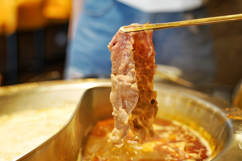 中壢新開麻辣鍋！單人套餐368元自助區吃到飽～現煮日本黑蜆好鮮甜