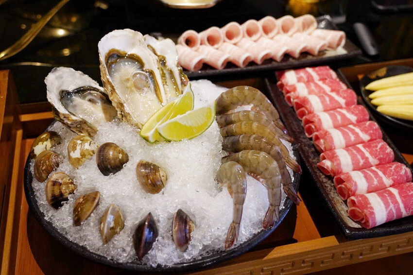 中壢新開麻辣鍋！單人套餐368元自助區吃到飽～現煮日本黑蜆好鮮甜