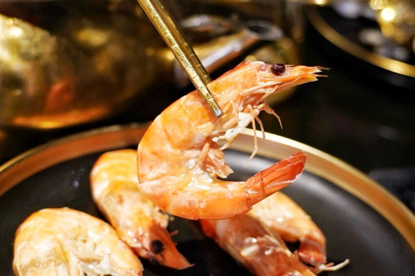 中壢新開麻辣鍋！單人套餐368元自助區吃到飽～現煮日本黑蜆好鮮甜