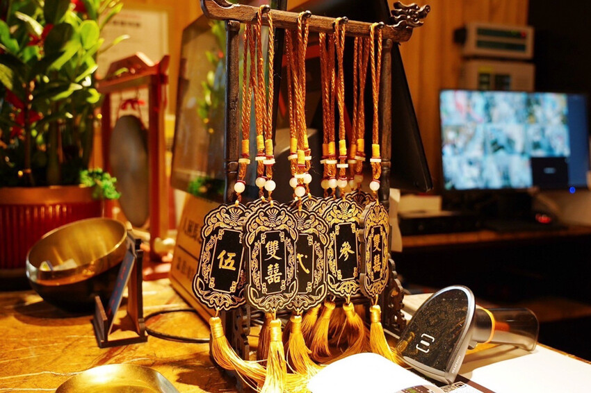 中壢新開麻辣鍋！單人套餐368元自助區吃到飽～現煮日本黑蜆好鮮甜