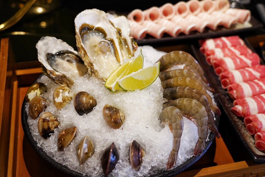 中壢新開麻辣鍋！單人套餐368元自助區吃到飽～現煮日本黑蜆好鮮甜