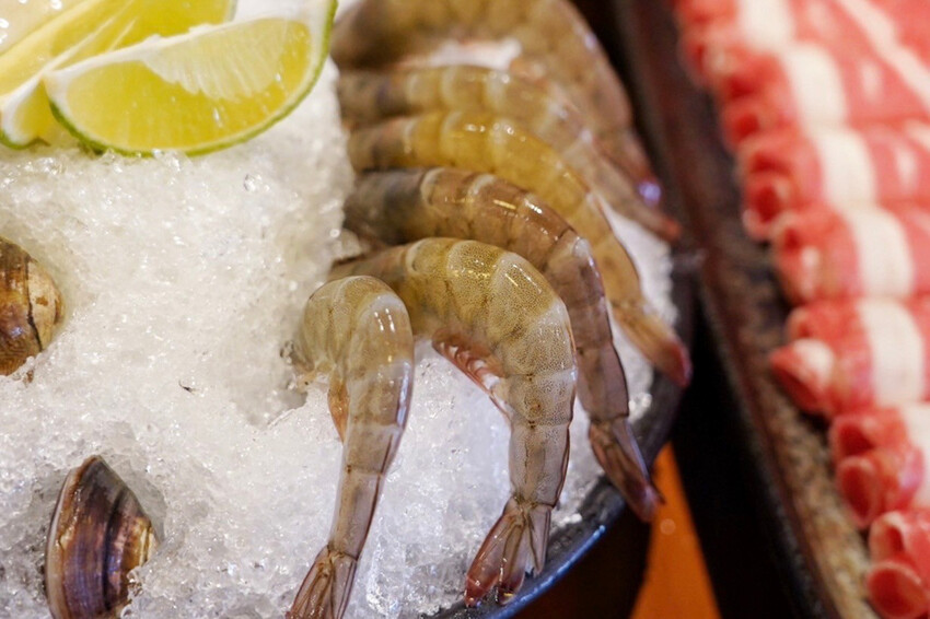 中壢新開麻辣鍋！單人套餐368元自助區吃到飽～現煮日本黑蜆好鮮甜