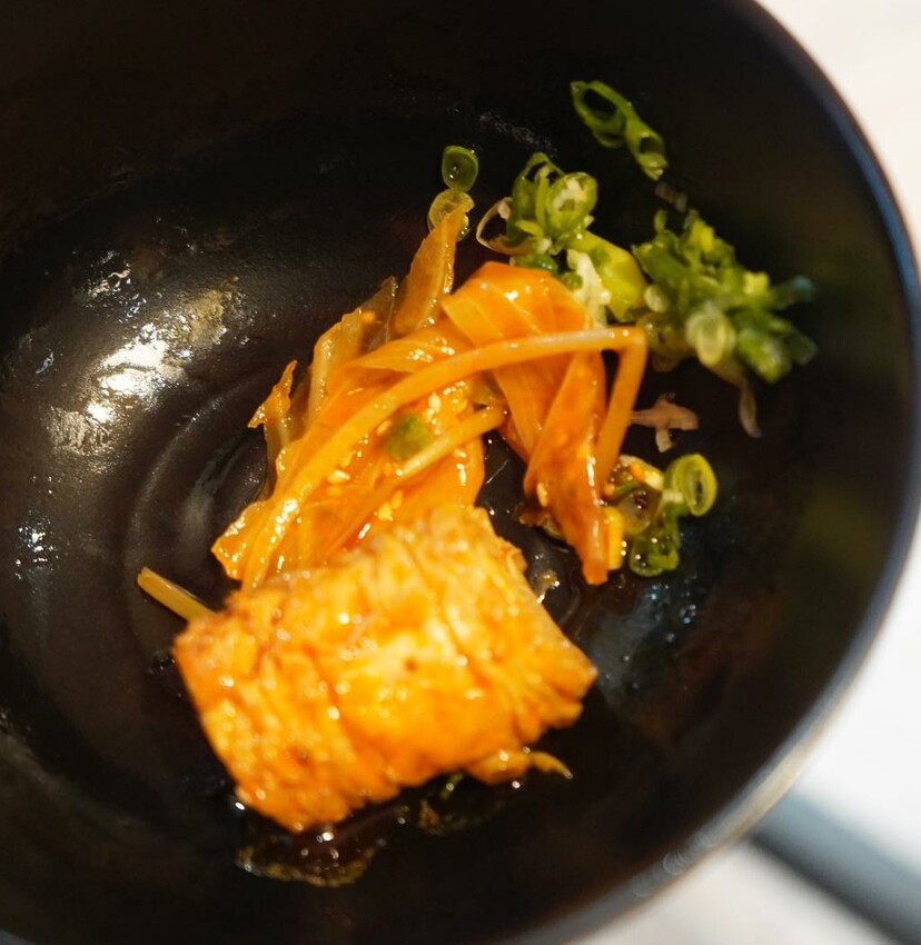 台中西屯｜冒香香冒菜鍋逢甲店｜逢甲商圈新開店，4個人吃的土豪鍋超豪邁，冒豆花推薦必點