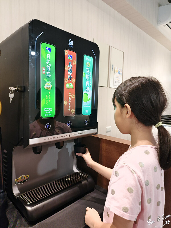 宜蘭縣羅東鎮饗點鍋精緻鍋物》羅東夜市旁388元起豐富自助吧吃到飽，平價肉品、高檔和牛、生猛海鮮都有