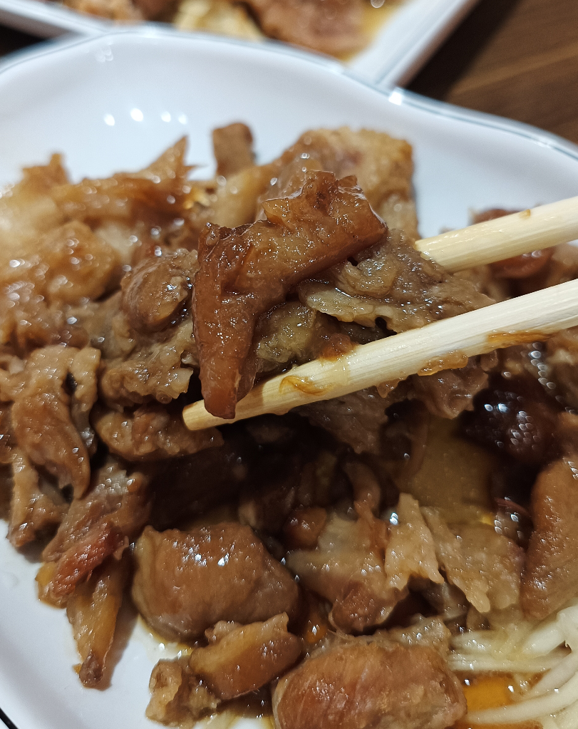 御鼎極品豬腳:新竹美食新寵兒