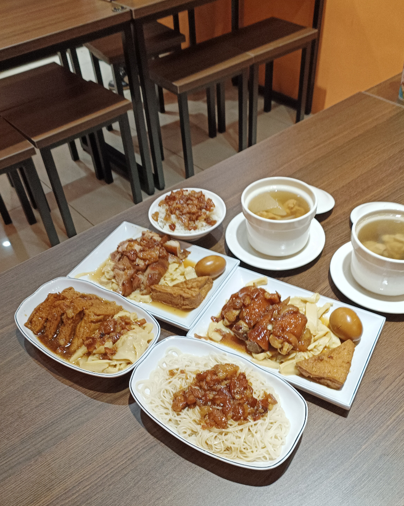 御鼎極品豬腳:新竹美食新寵兒