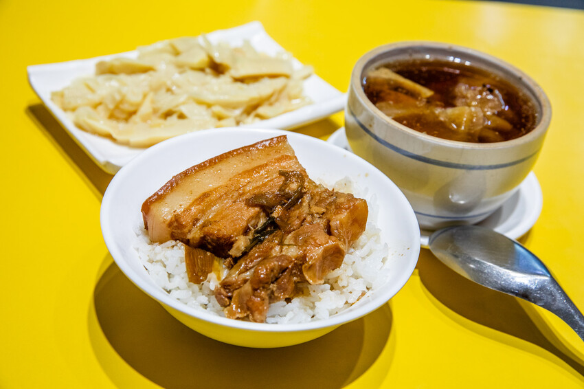 彰化縣員林市爌肉義｜零負評號稱在地最強爌肉飯！料爆多燉湯只要銅板價