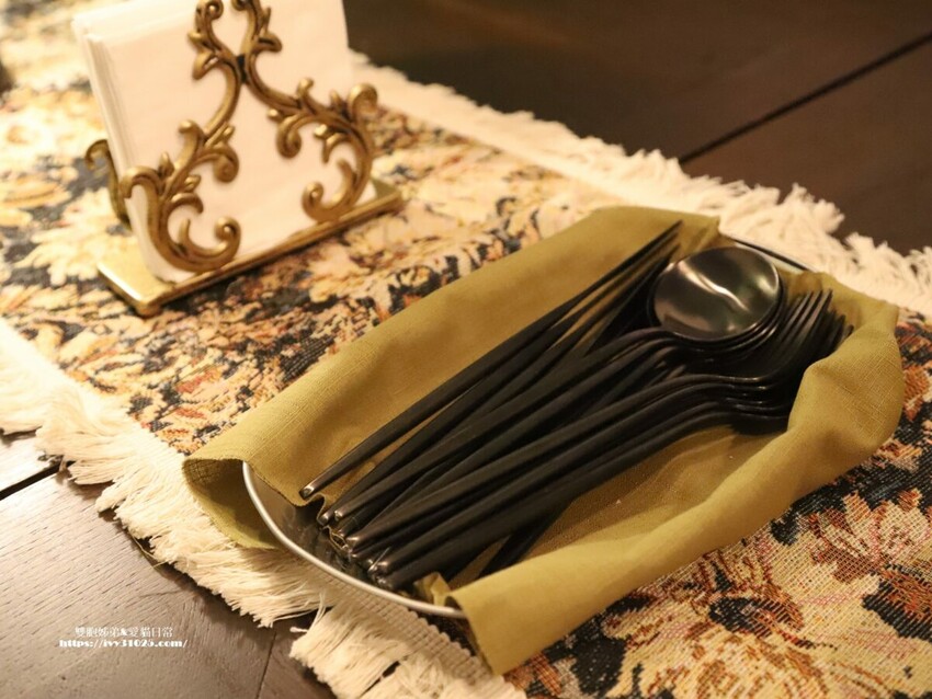 台南市南區台南老房子咖啡店 - 隱藏在巷弄中的 品藏一號店 輕食飲品 朋友相約小聚好地方