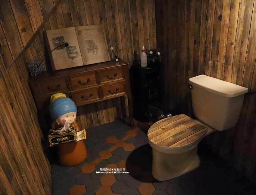 台南市南區台南老房子咖啡店 - 隱藏在巷弄中的 品藏一號店 輕食飲品 朋友相約小聚好地方