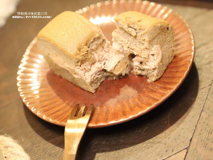 台南市南區台南老房子咖啡店 - 隱藏在巷弄中的 品藏一號店 輕食飲品 朋友相約小聚好地方