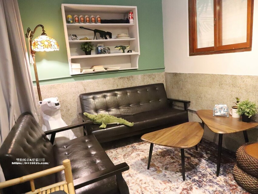 台南市南區台南老房子咖啡店 - 隱藏在巷弄中的 品藏一號店 輕食飲品 朋友相約小聚好地方