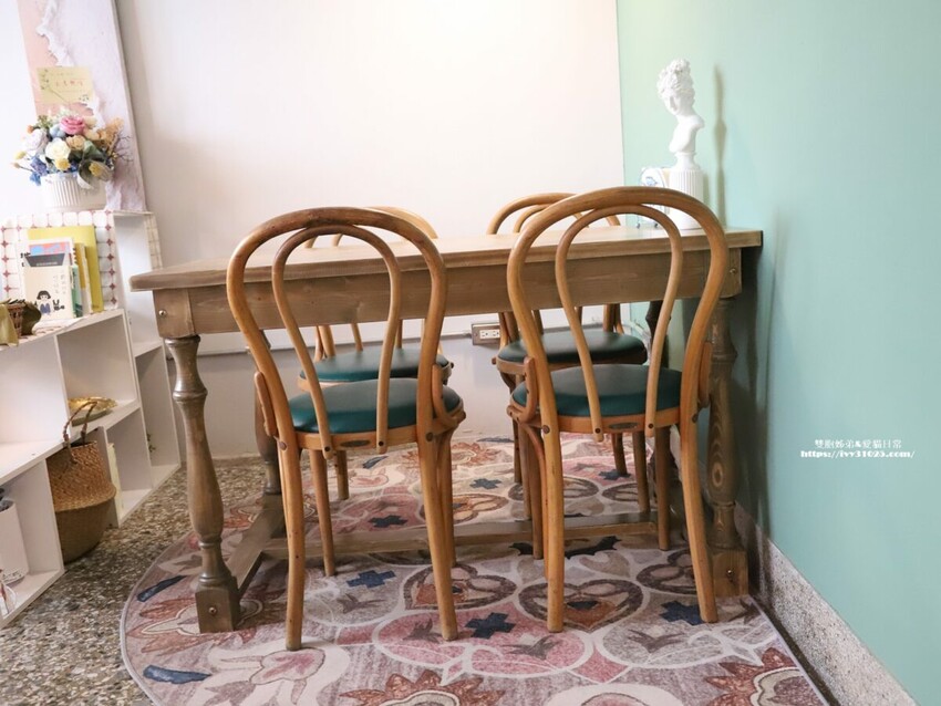 台南市南區台南老房子咖啡店 - 隱藏在巷弄中的 品藏一號店 輕食飲品 朋友相約小聚好地方