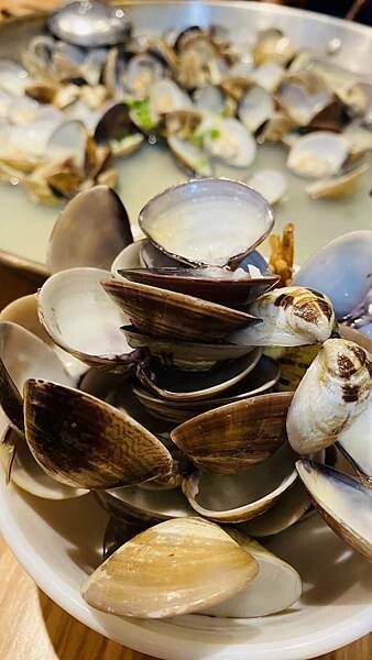 IMG_9242.jpg IMG_9242.jpg