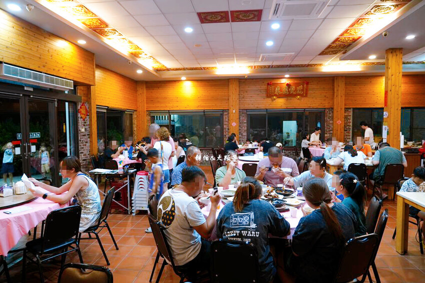 墾丁旅遊超人氣「曾家小棧」,招牌脆皮雞必點,恆春熱炒合菜餐廳