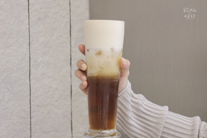 台中西區｜新開幕質感手搖飲品牌！清新茶香~搭配果香、奶香都好