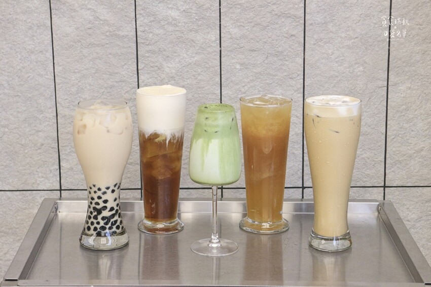 台中西區｜新開幕質感手搖飲品牌！清新茶香~搭配果香、奶香都好
