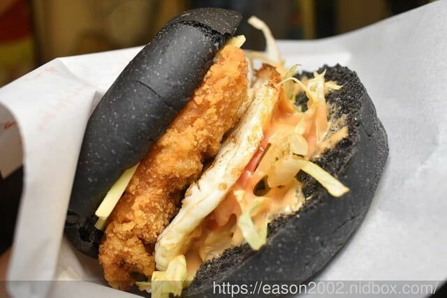 三重平價宵夜推薦 | hj早、午、宵夜 主打養生竹炭黑漢堡 宵夜時段也能輕鬆吃早午餐 -  就是這樣。吃喝玩樂。愛漂亮部落格 - FashionGuide 華人時尚專業評鑑