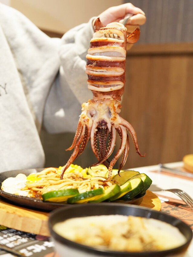 【高雄牛排】牛忙牛排│高雄平價牛排推薦│排餐好吃實在│辣控必