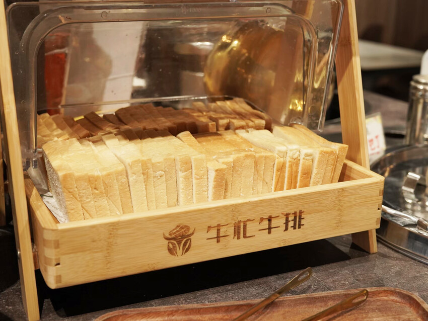 【高雄牛排】牛忙牛排│高雄平價牛排推薦│排餐好吃實在│辣控必