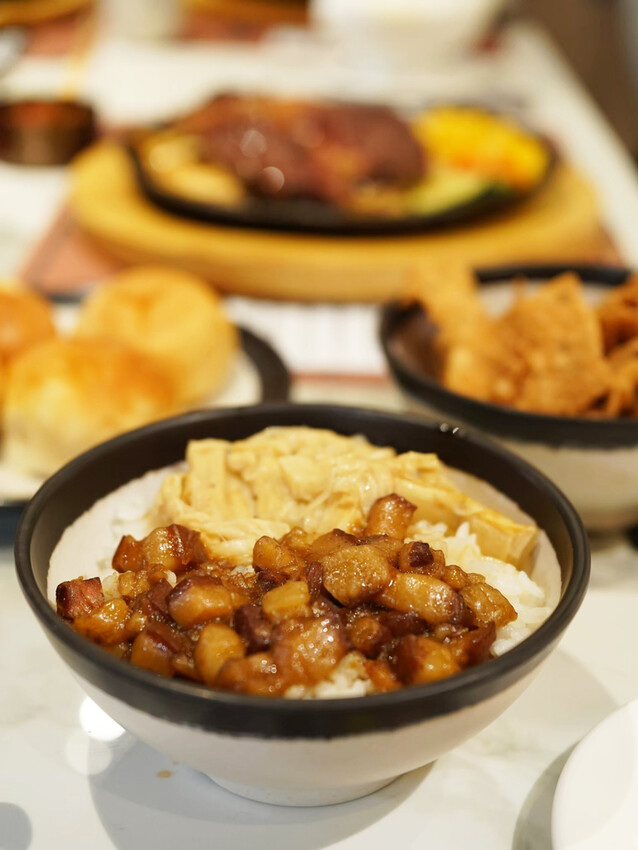 【高雄牛排】牛忙牛排│高雄平價牛排推薦│排餐好吃實在│辣控必