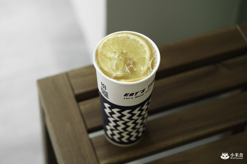 嗜時候豐原店｜台中新開幕飲料店推薦+1｜好吃奧利奧車輪餅配冰涼手搖飲，嗜時候納涼趣Go - 小米食