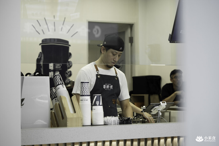 嗜時候豐原店｜台中新開幕飲料店推薦+1｜好吃奧利奧車輪餅配冰涼手搖飲，嗜時候納涼趣Go - 小米食